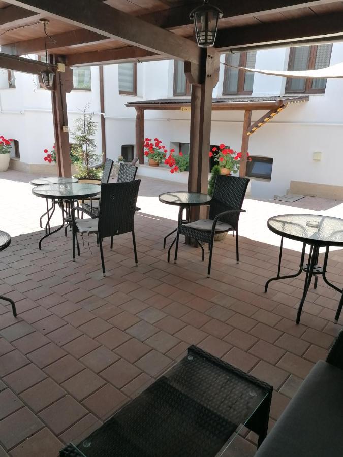 Bed and Breakfast Ana Boutique Alba Iulia Exterior foto