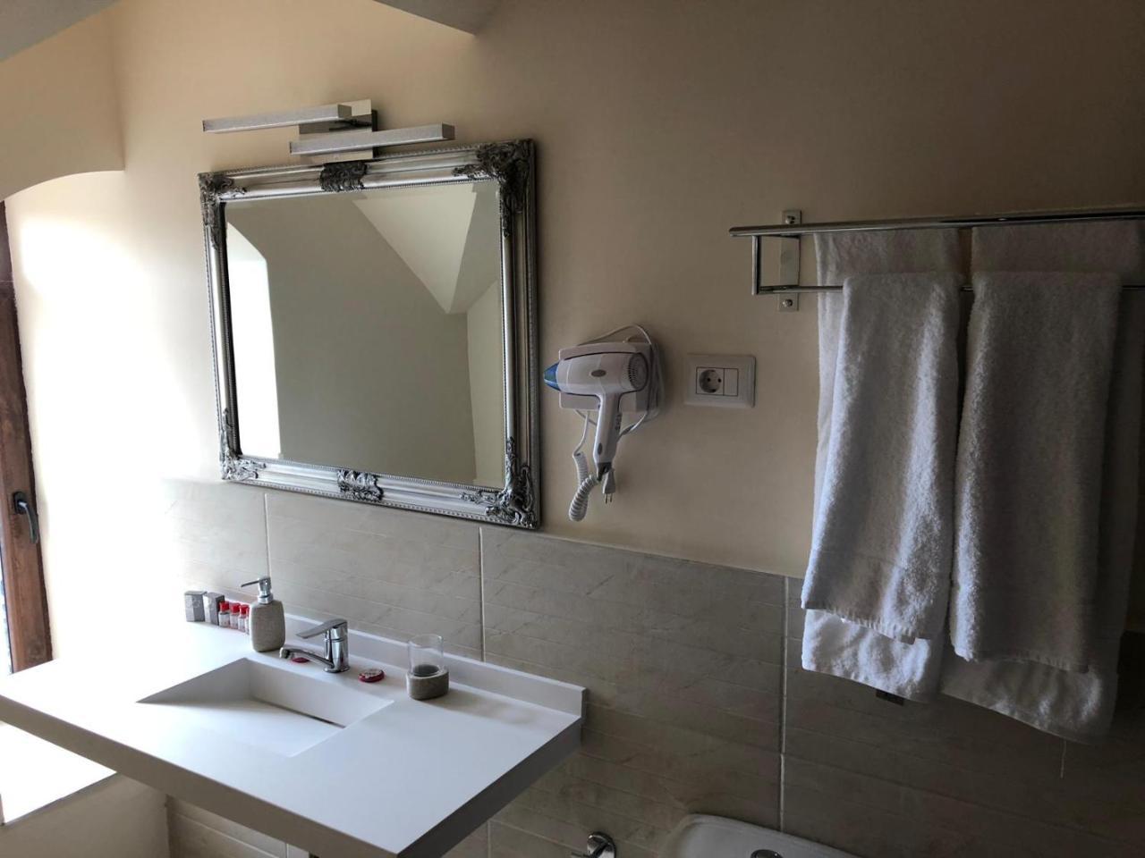 Bed and Breakfast Ana Boutique Alba Iulia Exterior foto